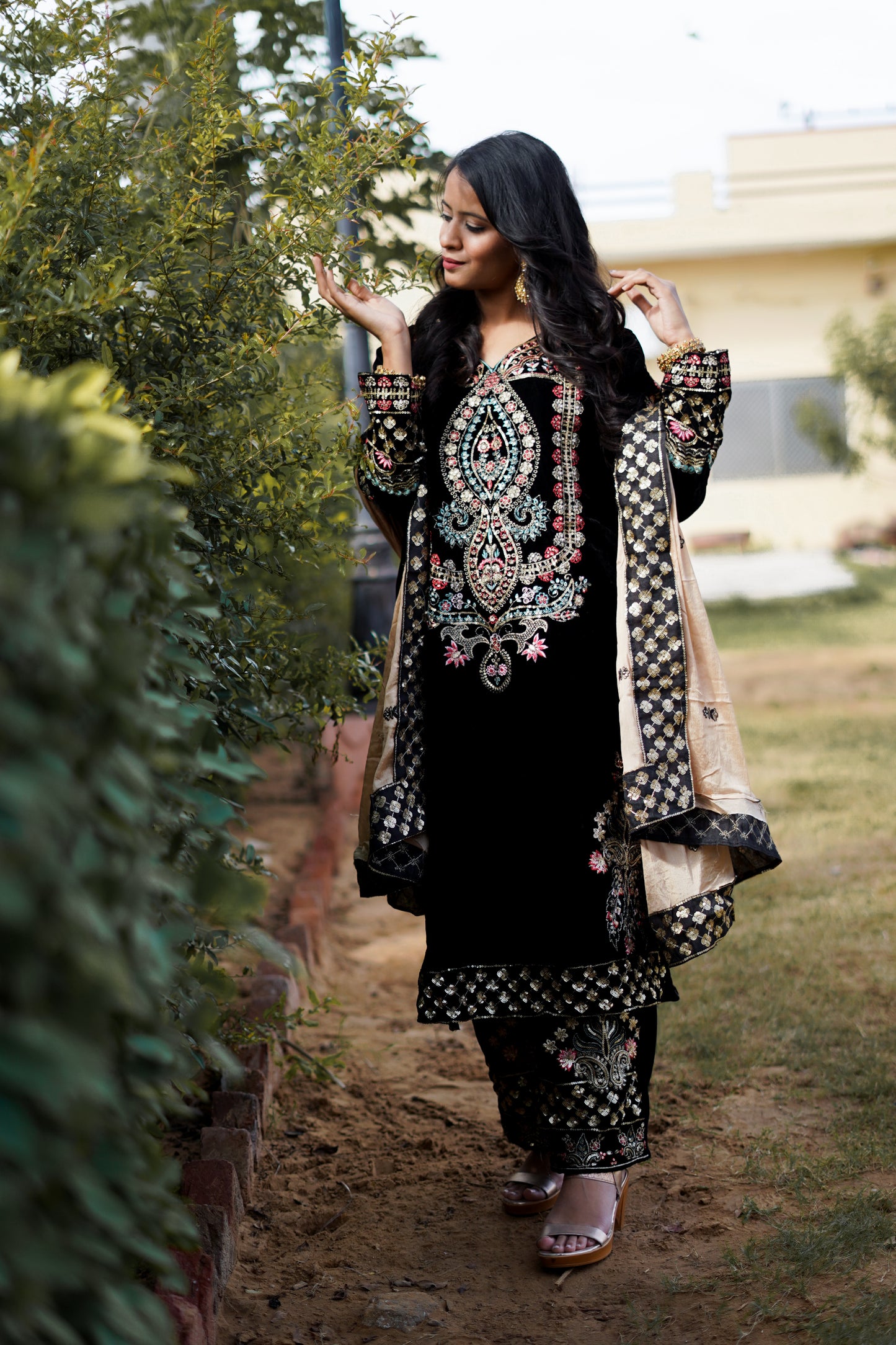 Heavy Black with Handwork Velvet Salwar Suit